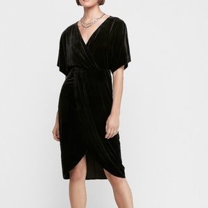 Express velvet black dress 12 NWT